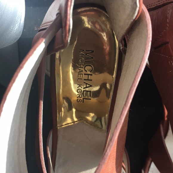 MICHAEL Michael Kors Leather Cognac Wedges - Picture 3 of 8